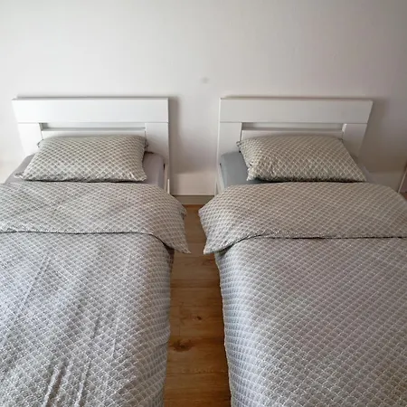Crnogorac Apartman *